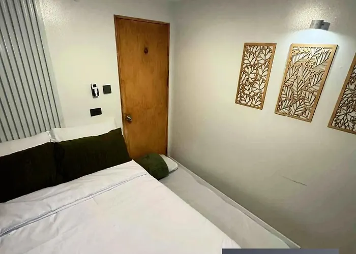 Aparthotel Malamaya Staycation Manila