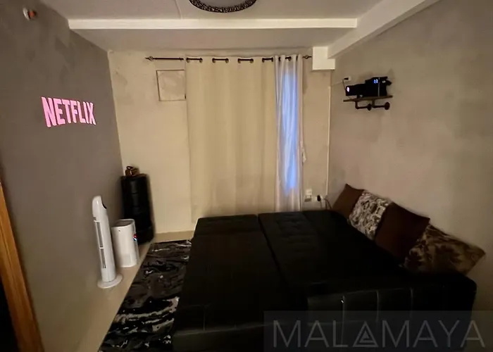 Malamaya Staycation Aparthotel